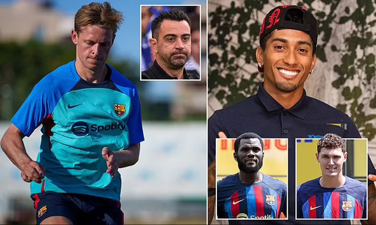 Barcelona phải bán được De Jong để có thể đăng ký những cầu thủ mới chiêu mộ