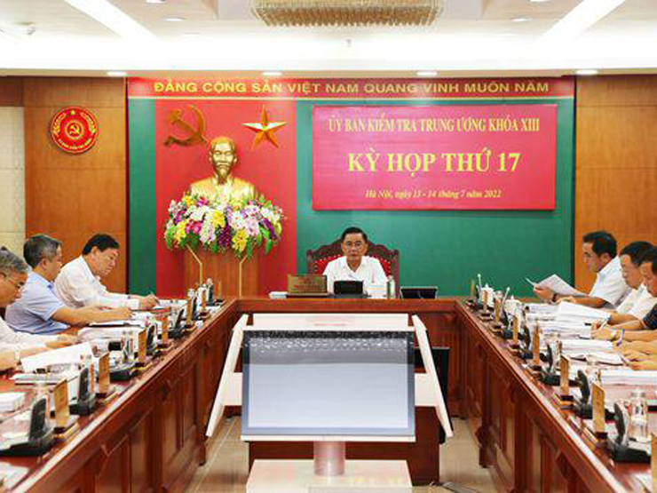 Tin tức trong ngày - Vụ kit xét nghiệm Covid-19, UBKT Trung ương đề nghị kỷ luật lãnh đạo Cục Quản lý giá