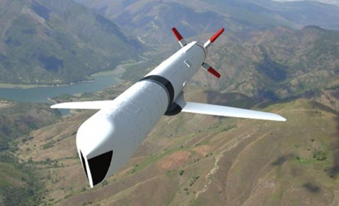 “Trong khi việc bảo vệ lục địa Mỹ là
một thách thức, nỗ lực bảo vệ đảo Guam sẽ mang tính hướng dẫn cho
việc lựa chọn yếu tố, tích hợp hệ thống, chỉ huy và kiểm soát...
Theo ý nghĩa đó, con đường dẫn đến việc phòng thủ tên lửa cho Bắc
Mỹ sẽ đi qua Đảo Guam”, trang Defense One kết luận.