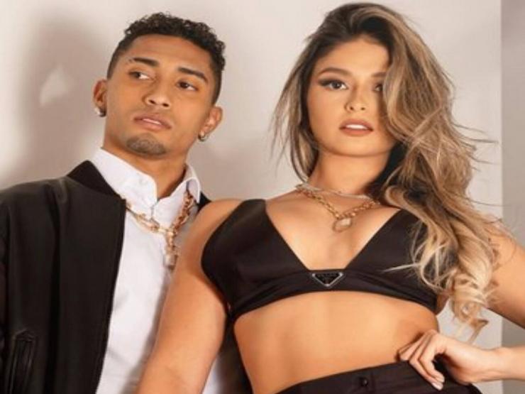 Bóng đá - Tân binh Barcelona được ví như "Ronaldinho 2.0", có vợ cực đẹp theo chân