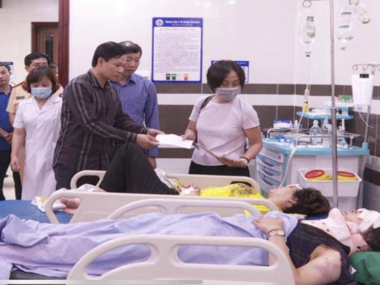 Tin tức trong ngày - Vụ tai nạn xe khách 13 người thương vong: Sức khoẻ các nạn nhân bị thương giờ ra sao?