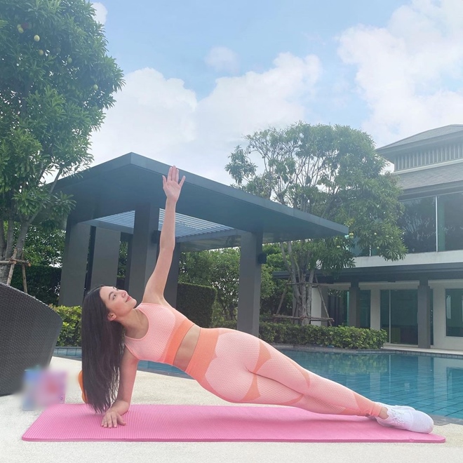 Minh tinh hạng A khiến "đường phố hết tắc" gây sốc với cát-xê 51 triệu/tập phim - 9