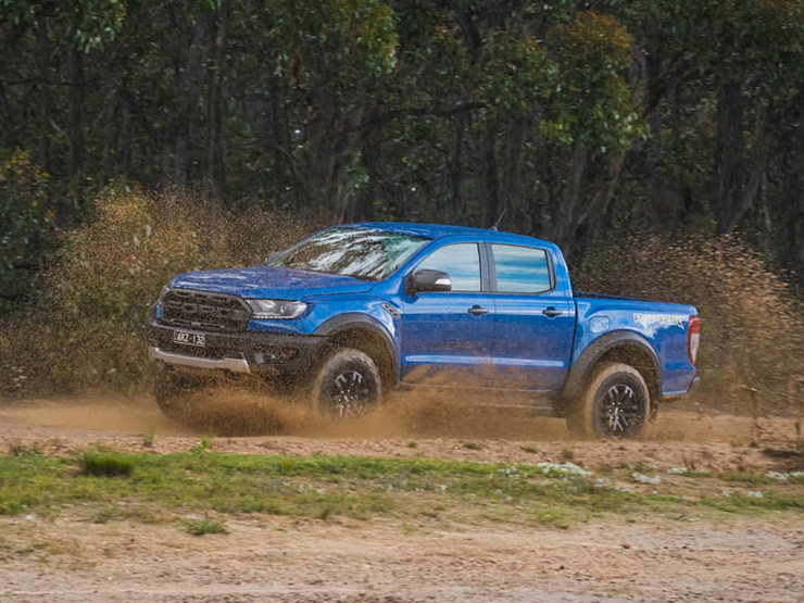 Tin tức ô tô - Giá xe Ford Ranger Raptor niêm yết và lăn bánh tháng 7/2022