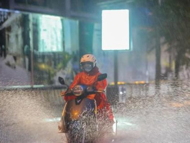 Tin tức trong ngày - Miền Bắc, miền Trung sắp đón mưa dông dài ngày