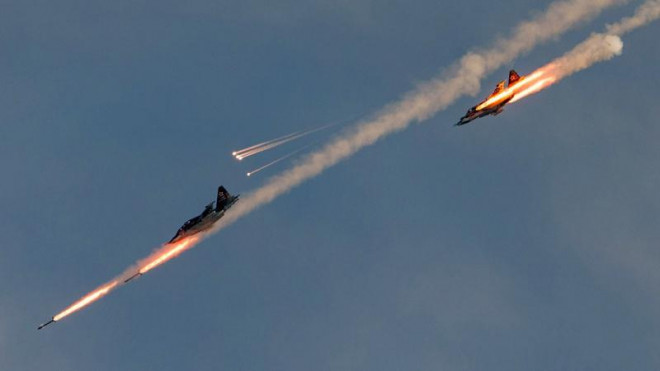 Không quân Nga vẫn chiếm ưu thế áp đảo trong xung đột ở Ukraine (ảnh: AP)