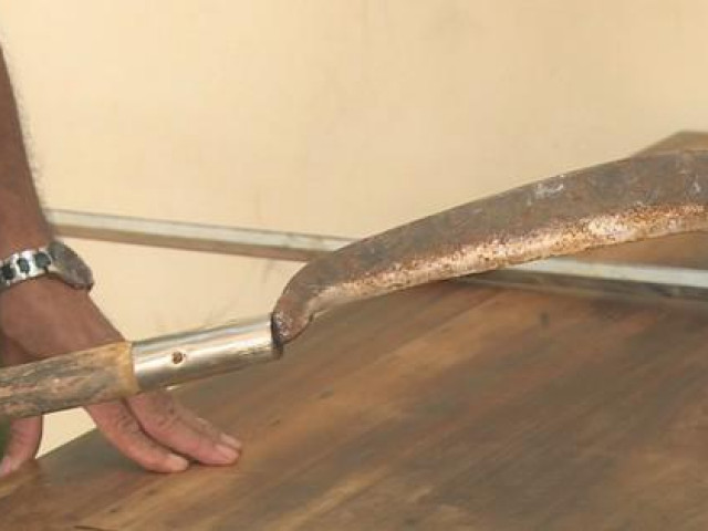 Pháp luật - Điều tra nghi án con trai tâm thần dùng rựa chém mẹ