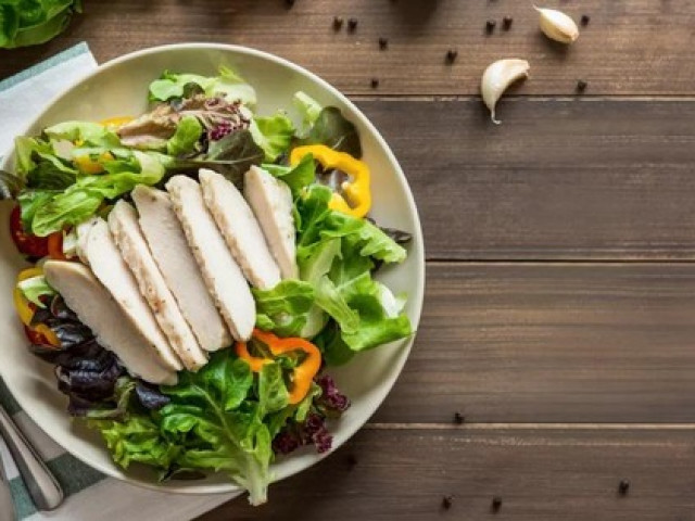 Sức khỏe đời sống - Ăn gì và ăn như thế nào để kiểm soát viêm loét đại tràng?