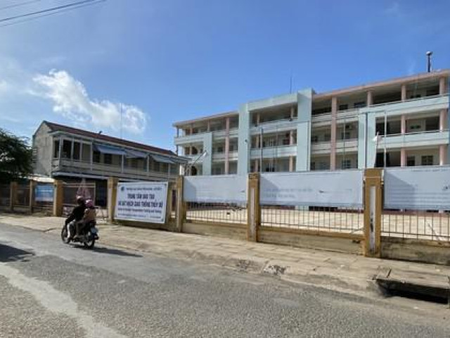 Tin tức trong ngày - Lãnh đạo Sở GTVT Tiền Giang lên tiếng vụ 2.118 giấy phép lái xe nghi khuất tất