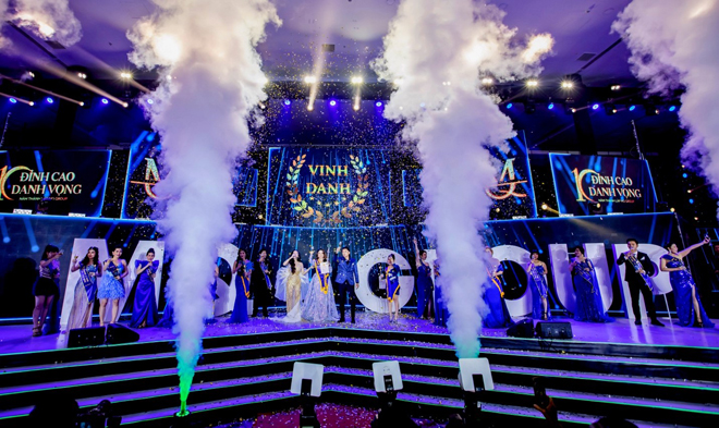 Cận cảnh sân khấu hơn 60m2 nơi diễn ra sự kiện đặc biệt của MQ Group.