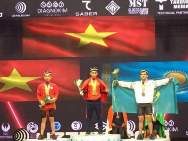 Thể thao - "Choáng" khi lực sĩ trẻ Việt Nam phá liền ba kỷ lục cử tạ thế giới