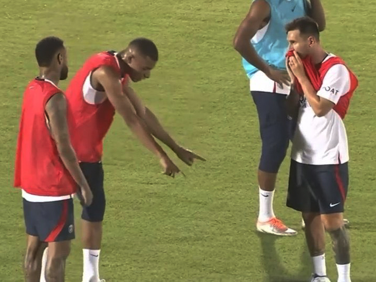 Bóng đá - Messi - Mbappe phối hợp cực "ngọt": Fan PSG thích thú, chờ mùa giải rực rỡ