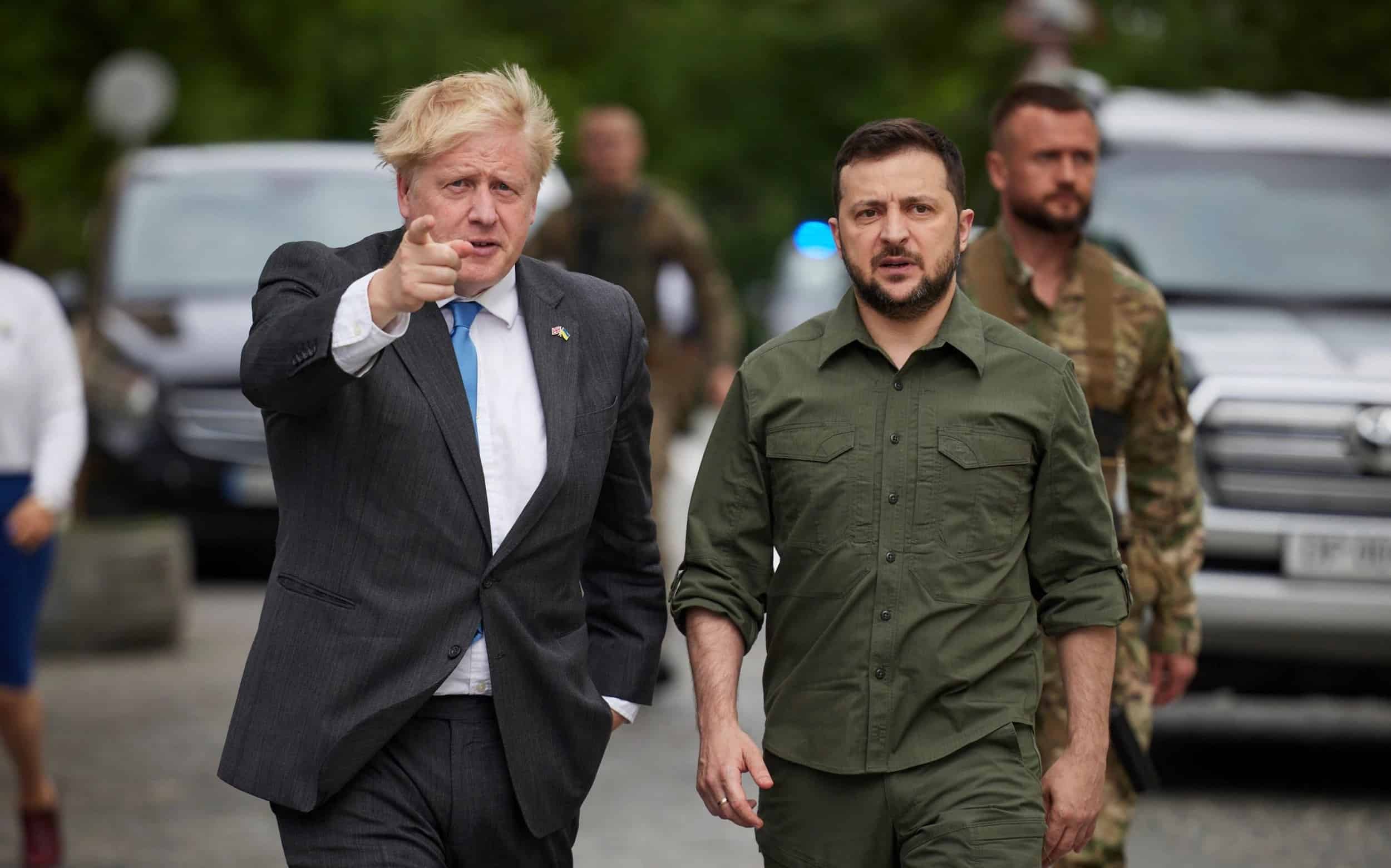 Theo một đại tá Anh, việc Thủ tướng Anh Boris Johnson chấp nhận từ chức khiến Ukraine mất đi một lãnh đạo phương Tây ủng hộ nhiệt tình nhất. Ảnh: Telegraph