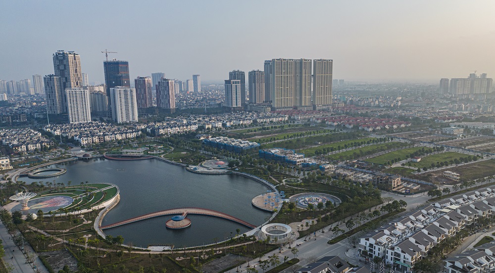 Những dự án nằm gần sông, hồ thường được đánh giá có nhiều yếu tố phong thủy tốt (Minh họa: quang cảnh xung quanh dự án The Terra - An Hưng, Hà Đông)