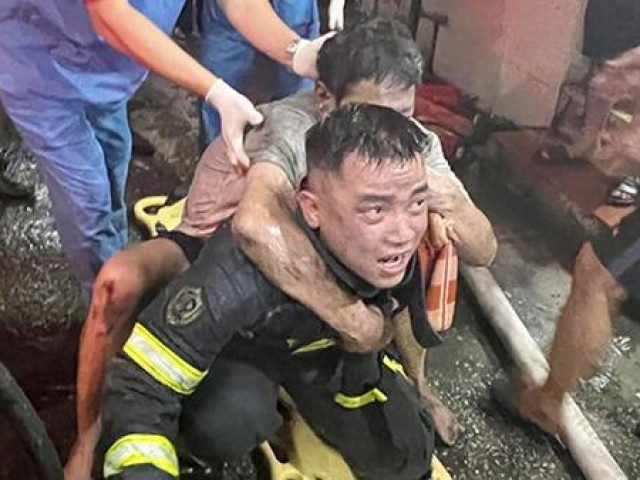 Tin tức trong ngày - “Khi anh ấy cõng bố ra, tôi òa khóc...!”