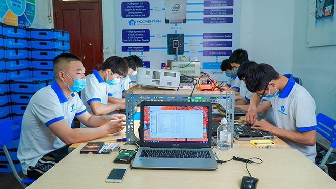 Nghề sửa chữa máy tính có nhiều cơ hội và triển vọng phát triển ở hiện tại và tương lai