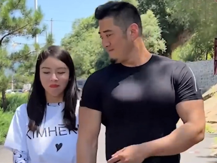 Clip hài hước - Cô gái vỡ mộng với mẫu "chàng trai lý tưởng" của mình