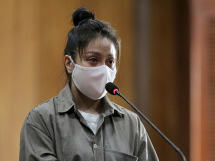 Pháp luật - "Dì ghẻ" Nguyễn Võ Quỳnh Trang vừa khai vừa khóc