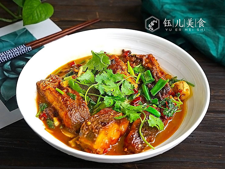 Bí quyết kho cá ngon của người Trung Quốc, ướp 24 tiếng, thịt chắc thơm, ăn là nghiện