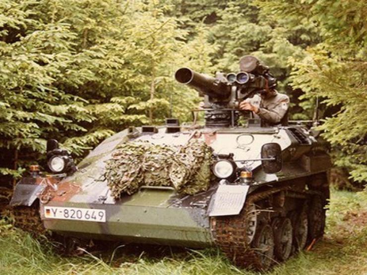 Media - Xe thiết giáp "nhỏ những có võ" lợi hại của Đức