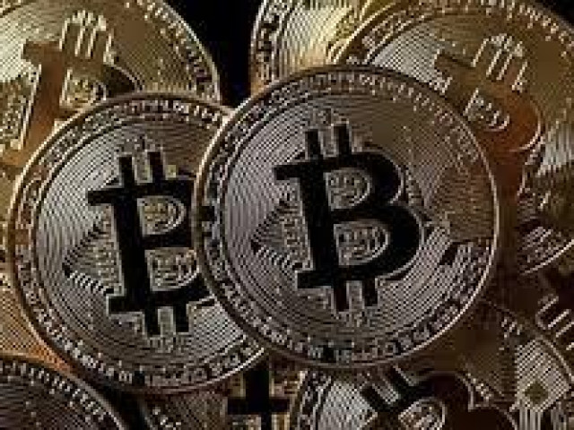 Hơn 300 triệu USD chạy khỏi ví của thợ đào Bitcoin trong một ngày