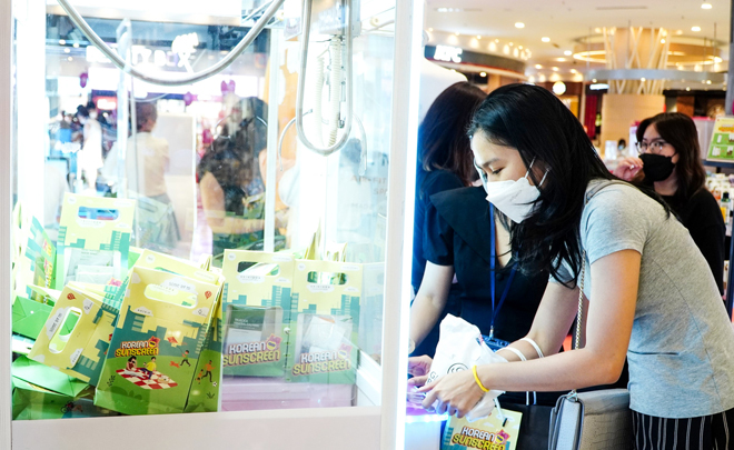 Giới trẻ Sài Gòn rủ rê tham dự siêu hội Korean Sunscreen cực hot - 2
