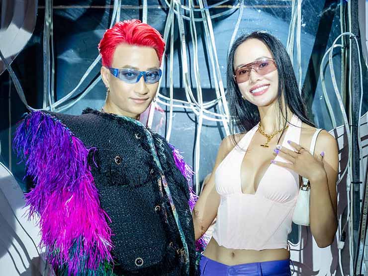Ca nhạc - MTV - Vũ Ngọc Anh đến chúc mừng "vũ công giày cao gót" Adam Lâm ra mắt album