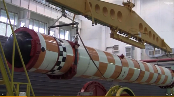 Và bây giờ, khi Nga có thêm ngư lôi
hạt nhân Poseidon và hệ thống tên lửa đạn đạo xuyên lục địa RS-28
Sarmat, Nga càng trở nên tự tin.