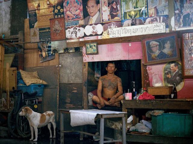Ảnh: Kinh ngạc cuộc sống bên trong khu ổ chuột 10 vạn người ở thủ đô Thái Lan