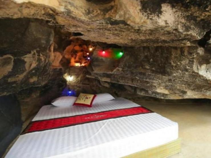 Tin tức trong ngày - Tin tức 24h qua: Cộng đồng du lịch "sốt xình xịch" trước thông tin khách sạn hang đá gần 100 triệu/ đêm