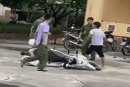 An ninh - Xã hội - Thông tin mới về vụ nam thanh niên chém chủ tịch thị trấn, hung hãn đuổi chém công an