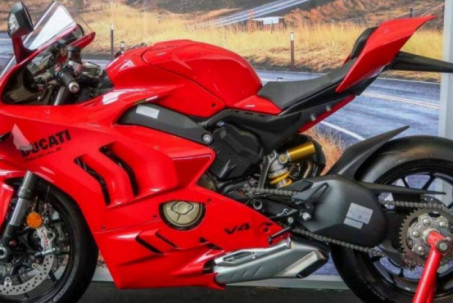 Ducati Panigale V4 2023 ra mắt phiên bản nâng cấp