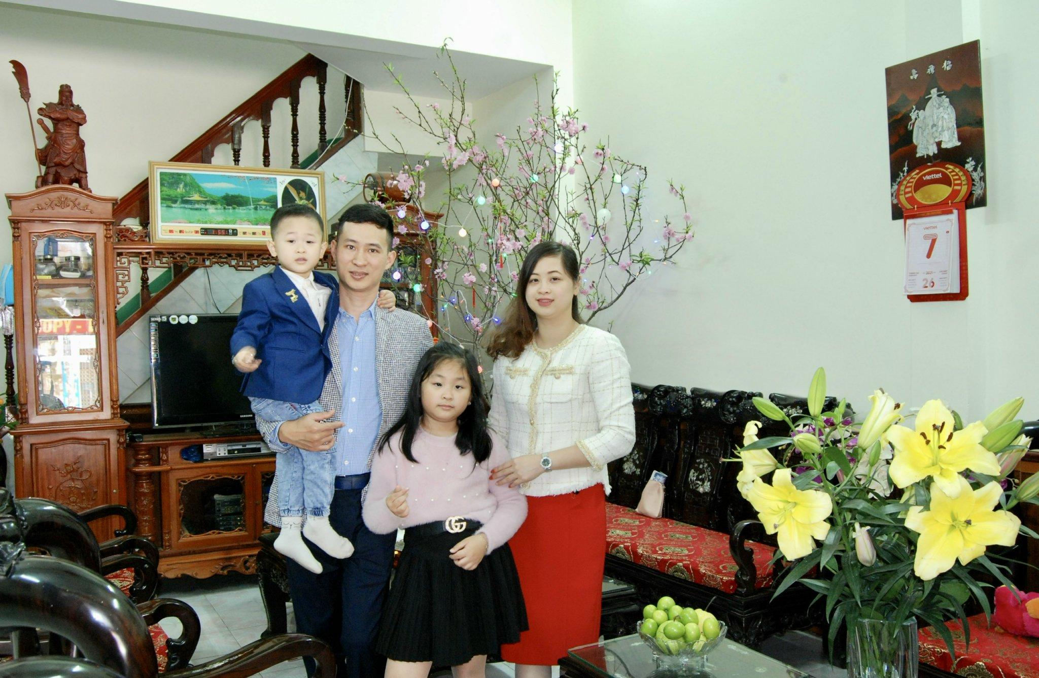 Gia đình hạnh phúc của anh kỹ sư