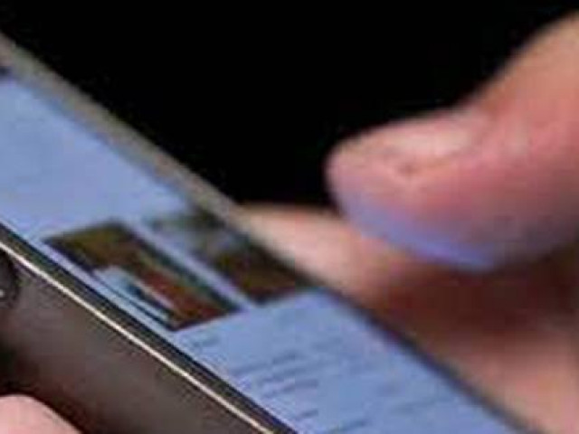 Pháp luật - TP HCM: Cô gái lộ clip khỏa thân sau khi nhờ bác sĩ tư vấn