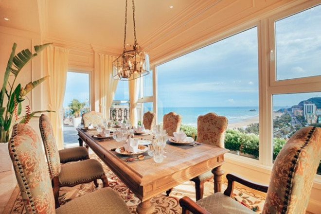 Khu bàn ăn. Ảnh: NSCC