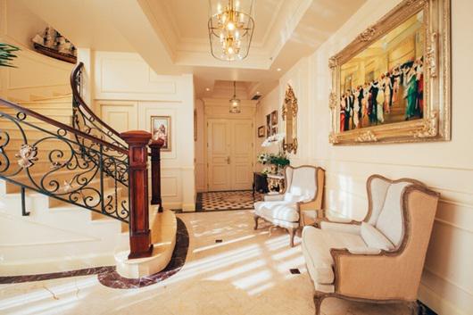 Cuộc sống viên mãn của doanh nhân - Hoa hậu Hà Kiều Anh trong các cơ ngơi hàng trăm tỉ đồng - 6