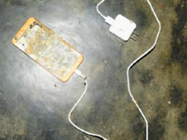 Nghệ An: Điện thoại phát nổ khi học trực tuyến, một học sinh lớp 5 tử vong