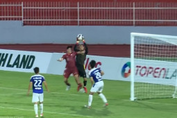 Bóng đá - Video bóng đá Bình Định - Đà Nẵng: Sai lầm Đình Trọng, trả giá quá đắt (V-League)