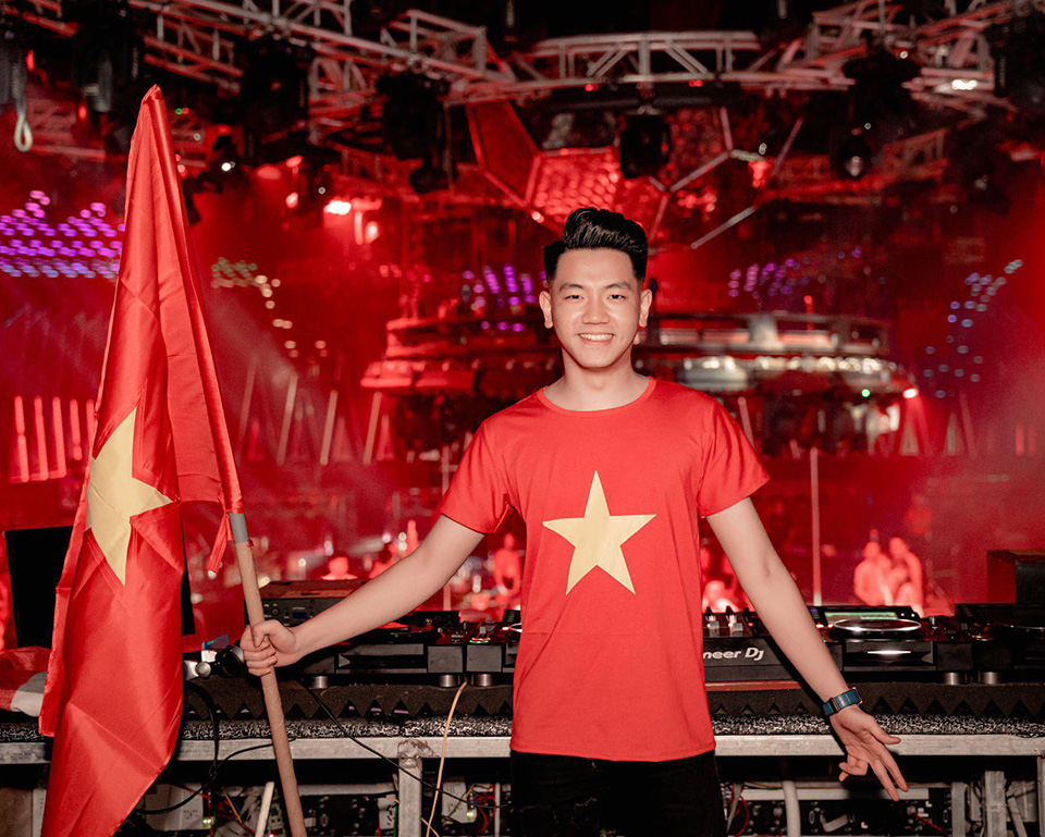 DJ Nam Trần hiện&nbsp;khá đắt show tại khu vực Vịnh Bắc Bộ