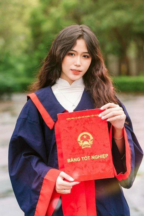 Thủ khoa khối C toàn quốc 2022: Đoán điểm cao nhưng đứng đầu cả nước là ngoài mong đợi - 3