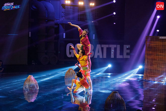 Sau màn thi đấu “đi vào lịch sử" của Đăng Quân và Hoàng Đại, Street Dance Việt Nam lại có thêm sân khấu “một chín một mười" - 3