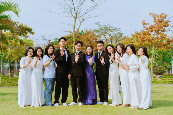 Chuyện chưa biết về thủ khoa khối D01 người Hải Phòng - 2