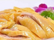 Ẩm thực - Luộc gà xong đừng vớt ngay ra đĩa, thêm 1 bước gà giòn da, chắc thịt