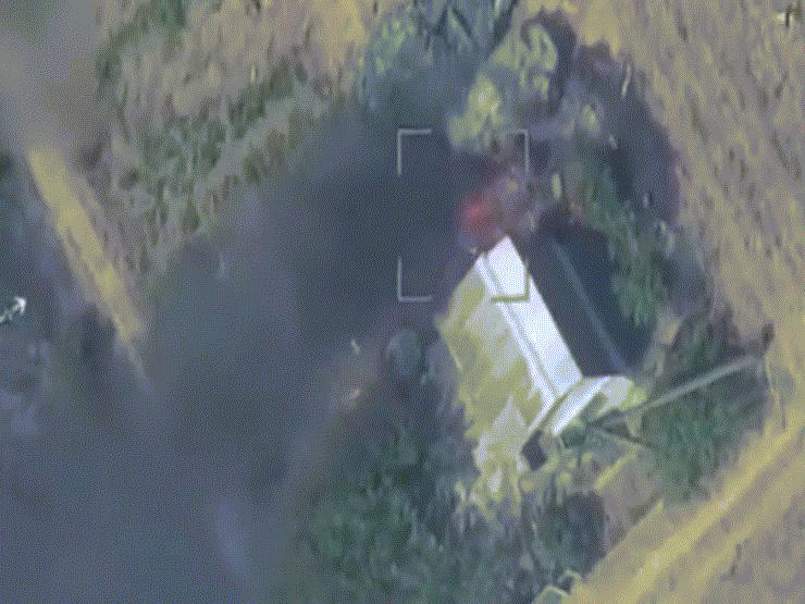 Thế giới - Video đầu tiên hé lộ cách UAV "sát thủ" Nga phá hủy mục tiêu ở Ukraine