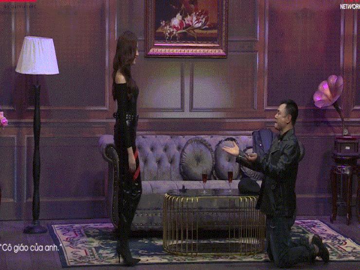 Giải trí - NSND Tự Long cầu hôn MC chân dài 1,1m ở "Ơn giời"