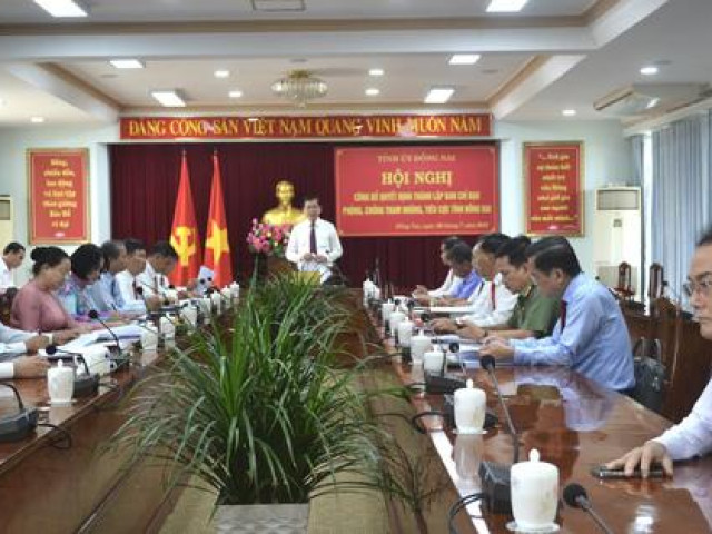 Tin tức trong ngày - Bí thư Tỉnh ủy Đồng Nai làm trưởng Ban Chỉ đạo phòng chống tham nhũng, tiêu cực tỉnh