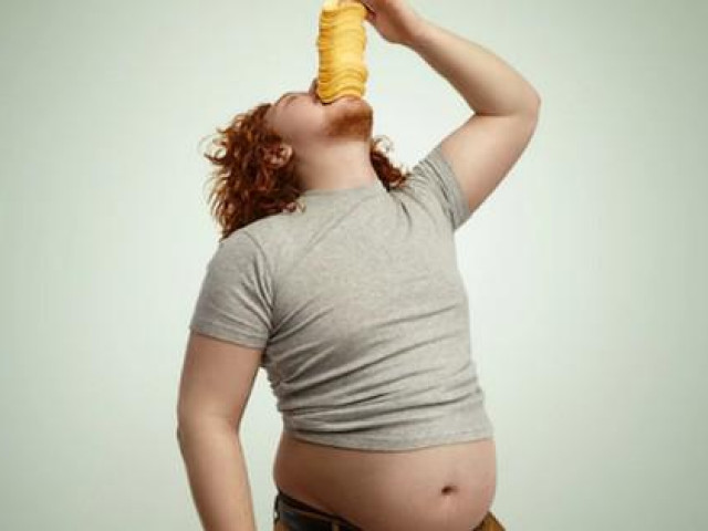 Làm đẹp - 5 nguyên nhân phổ biến khiến bạn tăng mỡ bụng