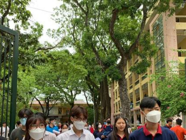 Giáo dục - du học - ĐH Khoa học Tự nhiên công bố điểm trúng tuyển