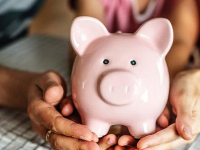 Bạn trẻ - Cuộc sống - Sau 2 năm kết hôn vợ chồng vẫn "chia đôi" mọi thứ từ hóa đơn điện nước, tiền thuê nhà và bất cứ khoản sinh hoạt phí chung nào