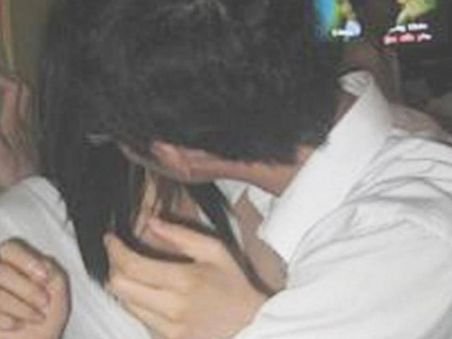 Pháp luật - Vướng vòng lao lý vì rủ bạn gái nhí "cuốc đất nhé"