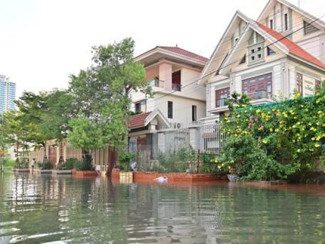 Hàng trăm biệt thự triệu đô ngập trong nước ở Quảng Ninh